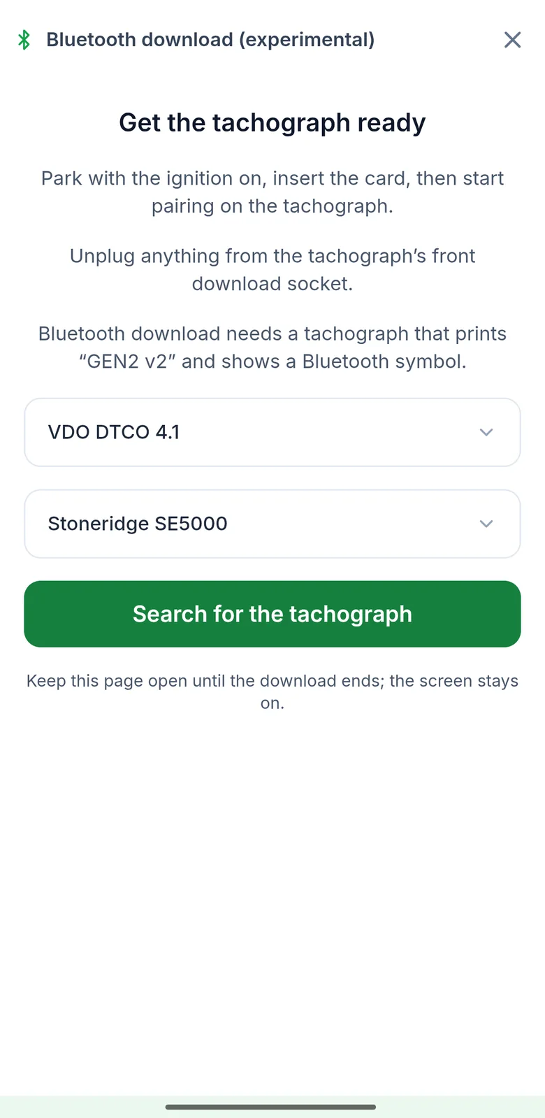 TachoAssist Driver v telefonu: zaslon Get the tachograph ready s strnjenimi koraki proizvajalcev in gumbom Search for the tachograph