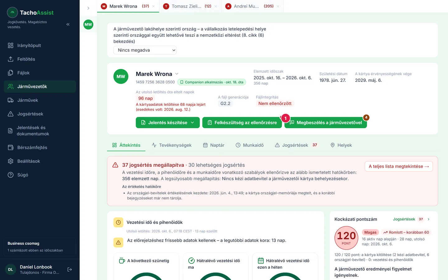 1. lépés: a „Megbeszélés a járművezetővel” gomb a járművezető oldalának fejlécében.